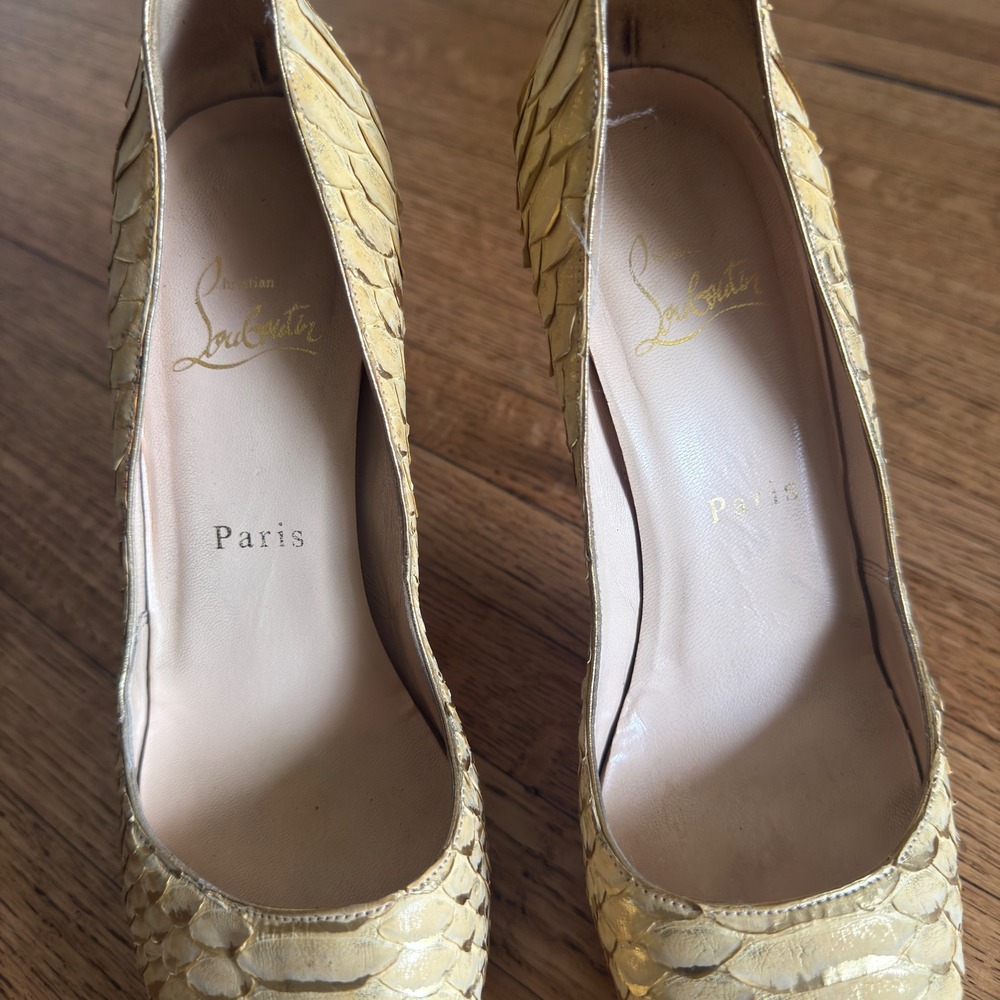 Christian Louboutin Python Peep Toe Pumps Gold Metallic Red Bottom Heels Size 37 - Picture 7 of 7